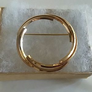 12k gf circle brooch